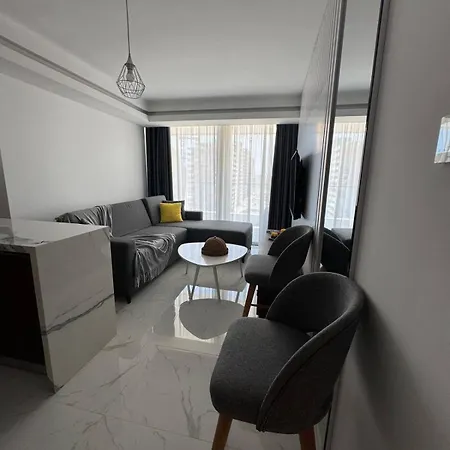 Elizabeth Grand Sapphire Апартаменты *